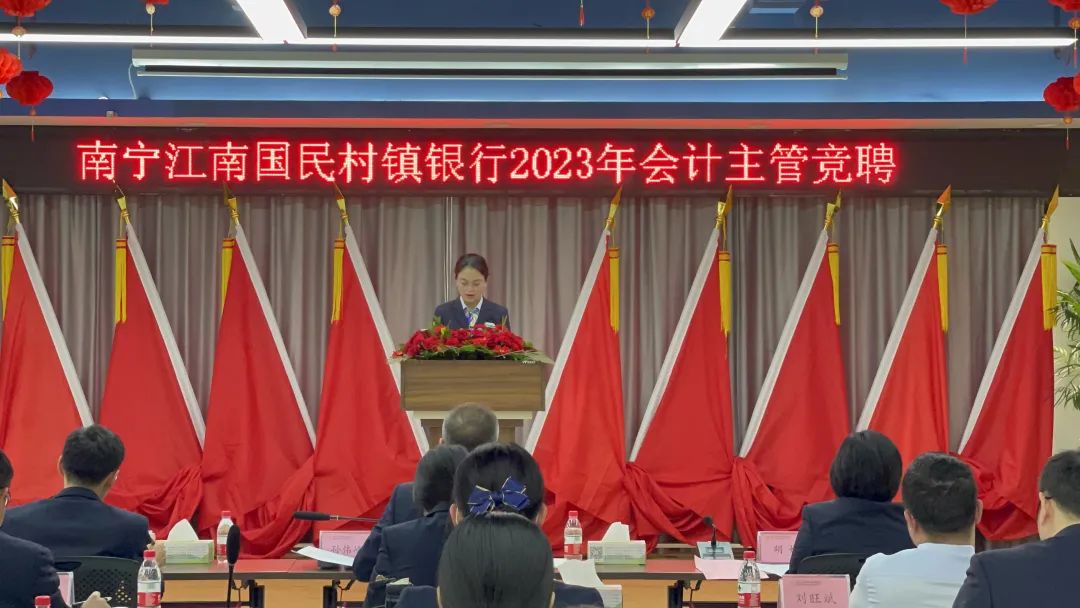 滕芳婧 (2)