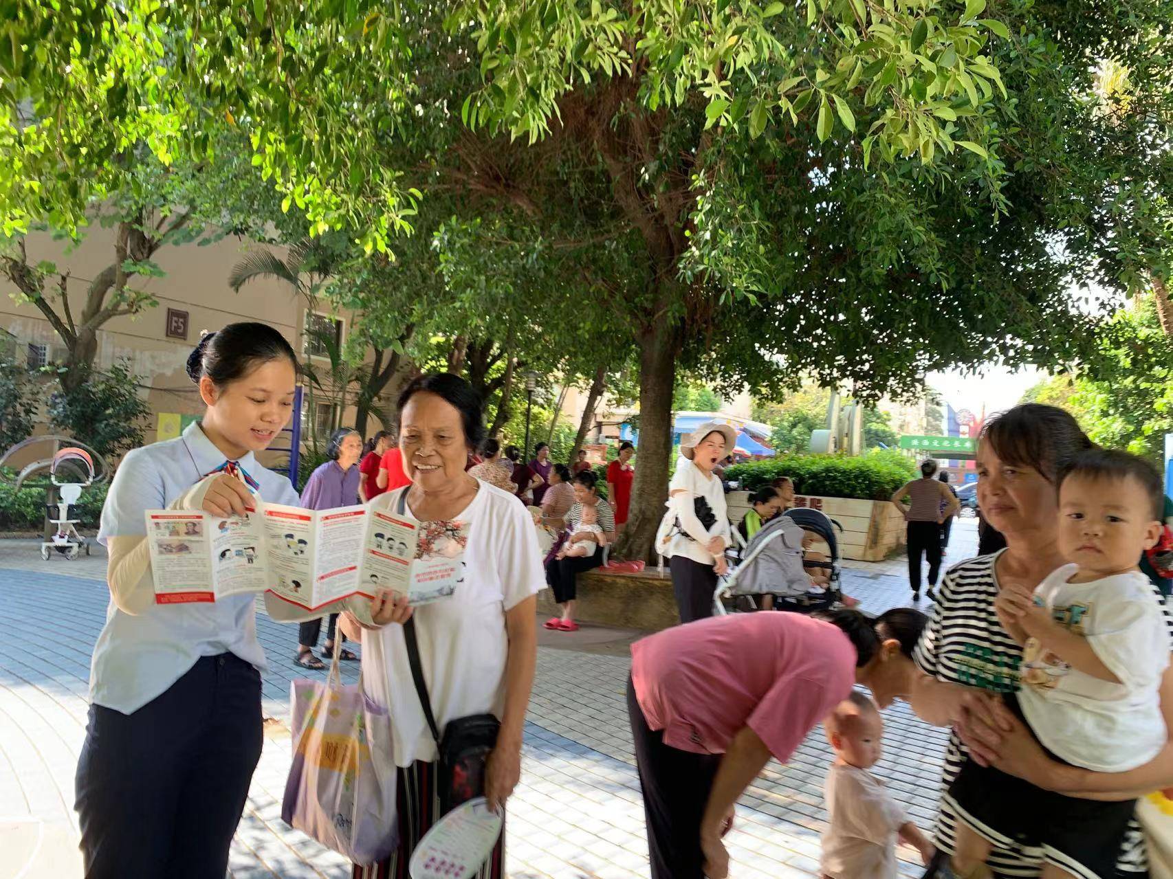 抵制假币，维护人民币信誉文章配图 (1)(1)