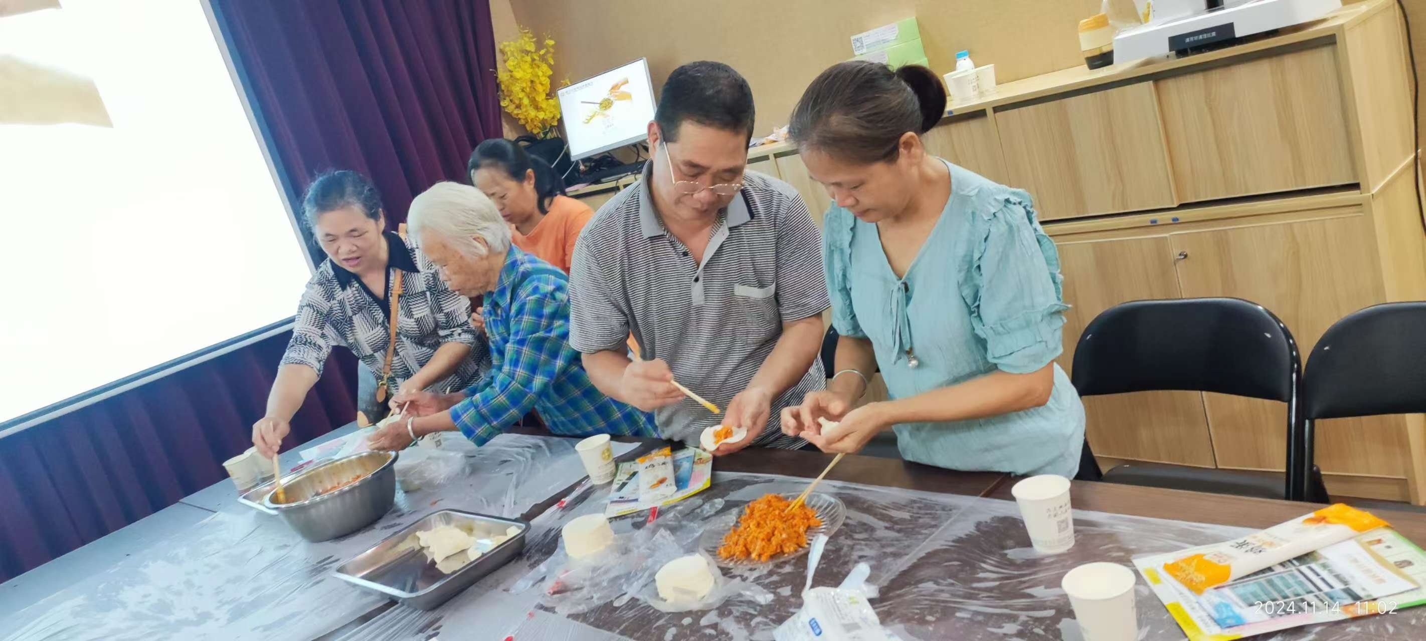 包饺子4