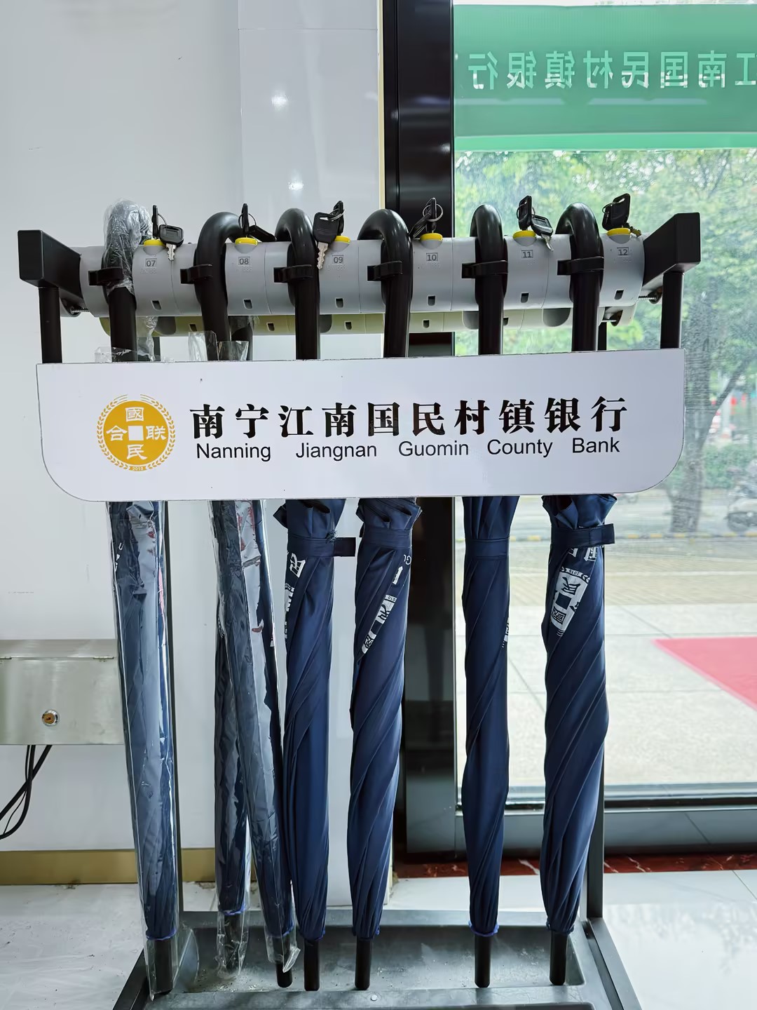 风雨里的暖心守护 服务中的长久初心文章配图 (3)